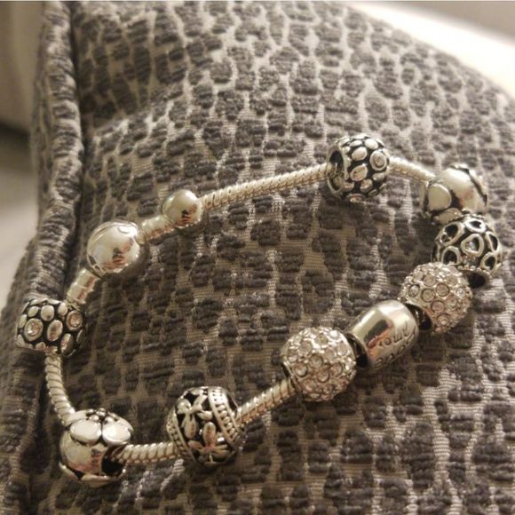 Antique Silver Color Charm Bracelet Bangle with Lo - Picture 2 of 5
